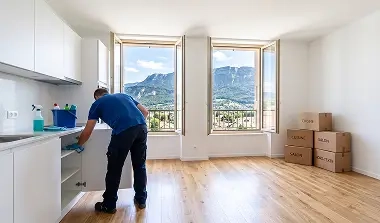 Plateau de bureaux neuf à Annecy avant le nettoyage de fin de chantier